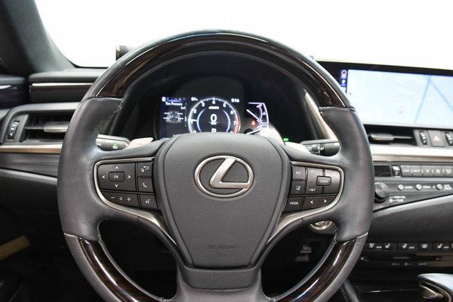 used 2019 Lexus ES 350 car, priced at $38,688