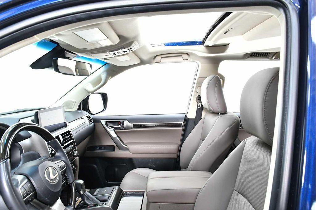 used 2022 Lexus GX 460 car, priced at $54,888