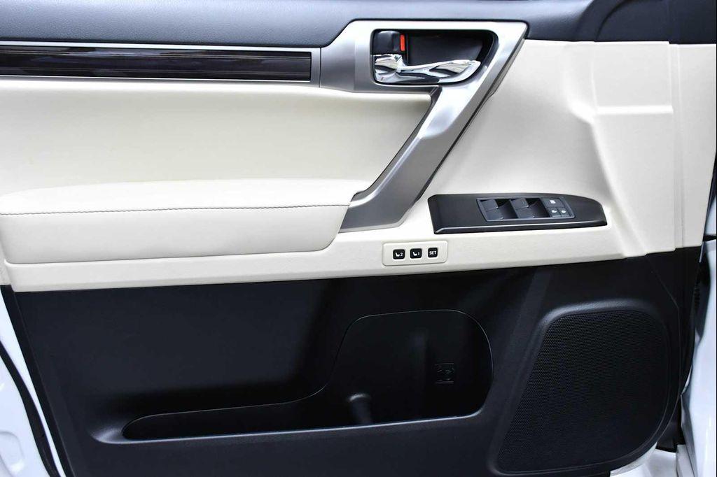 used 2023 Lexus GX 460 car, priced at $55,998