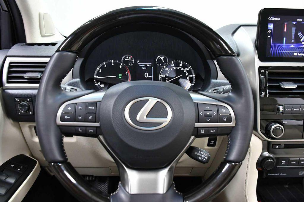used 2023 Lexus GX 460 car, priced at $55,998