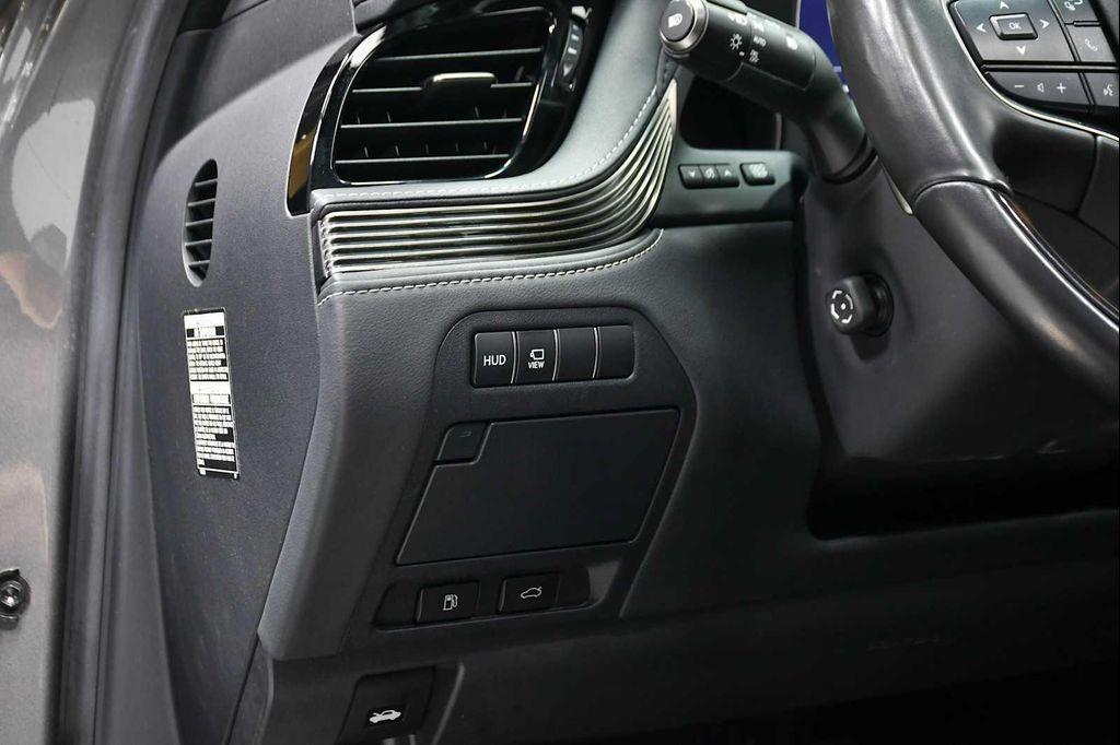 used 2022 Lexus LS 500 car, priced at $69,998