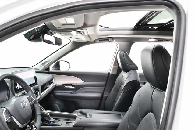 used 2024 Toyota Grand Highlander car, priced at $54,998