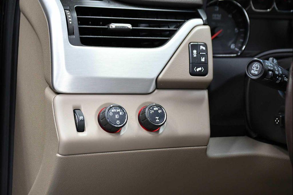 used 2015 GMC Yukon car, priced at $12,500