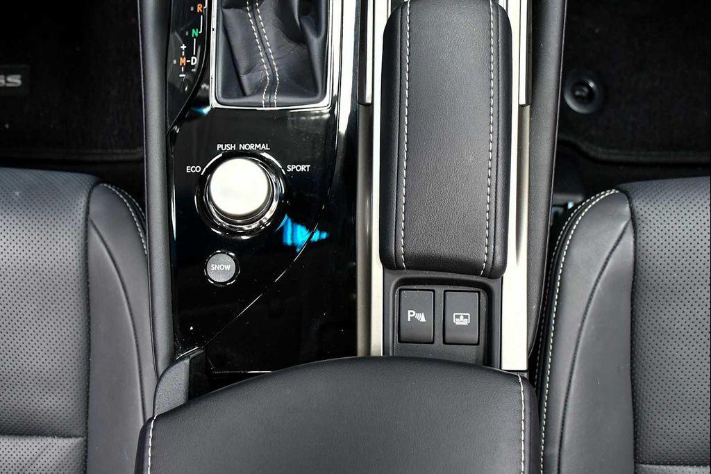 used 2018 Lexus GS 350 car, priced at $41,998