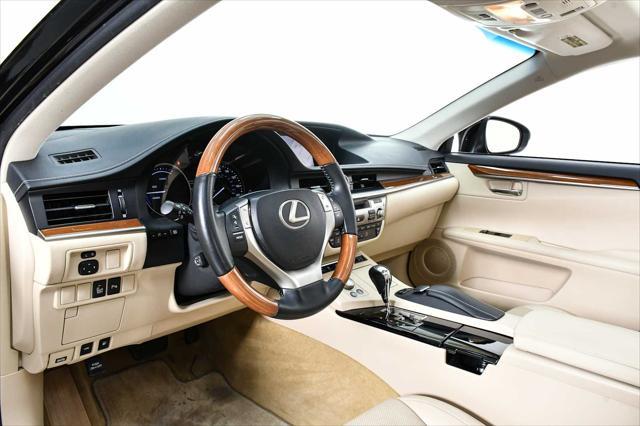 used 2013 Lexus ES 300h car, priced at $19,998