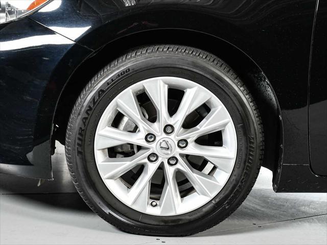 used 2013 Lexus ES 300h car, priced at $19,998
