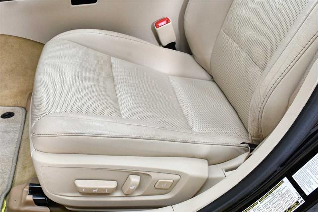 used 2013 Lexus ES 300h car, priced at $19,998