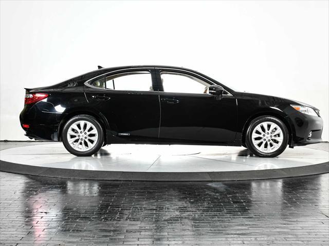 used 2013 Lexus ES 300h car, priced at $19,998