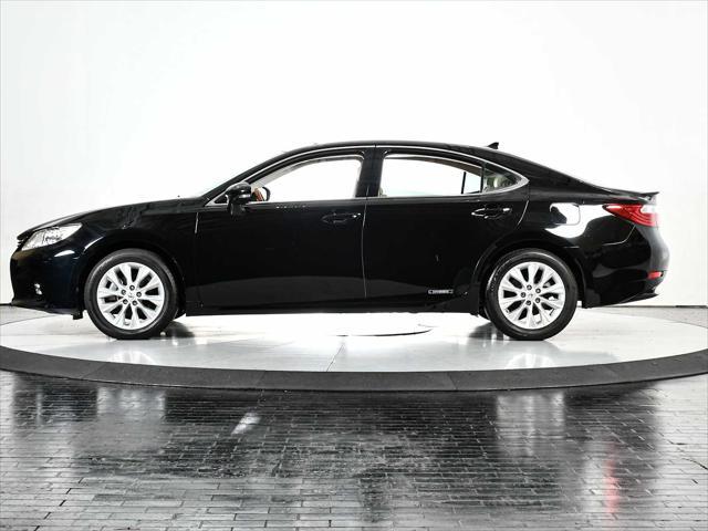used 2013 Lexus ES 300h car, priced at $19,998