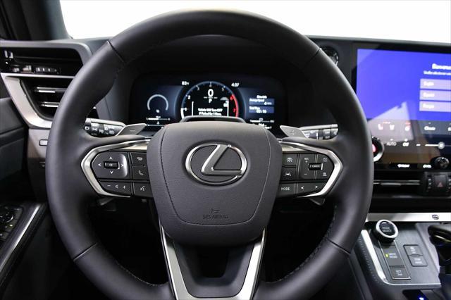 used 2025 Lexus GX 550 car, priced at $107,998