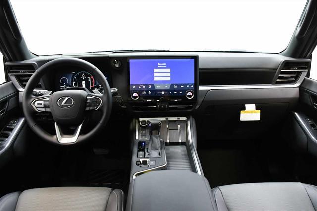 used 2025 Lexus GX 550 car, priced at $107,998