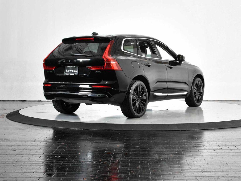 used 2023 Volvo XC60 car, priced at $28,800