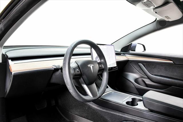 used 2021 Tesla Model 3 car, priced at $27,998