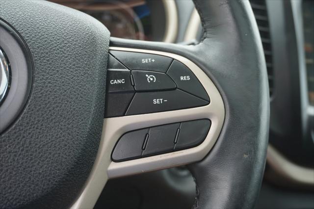 used 2018 Jeep Cherokee car, priced at $19,511