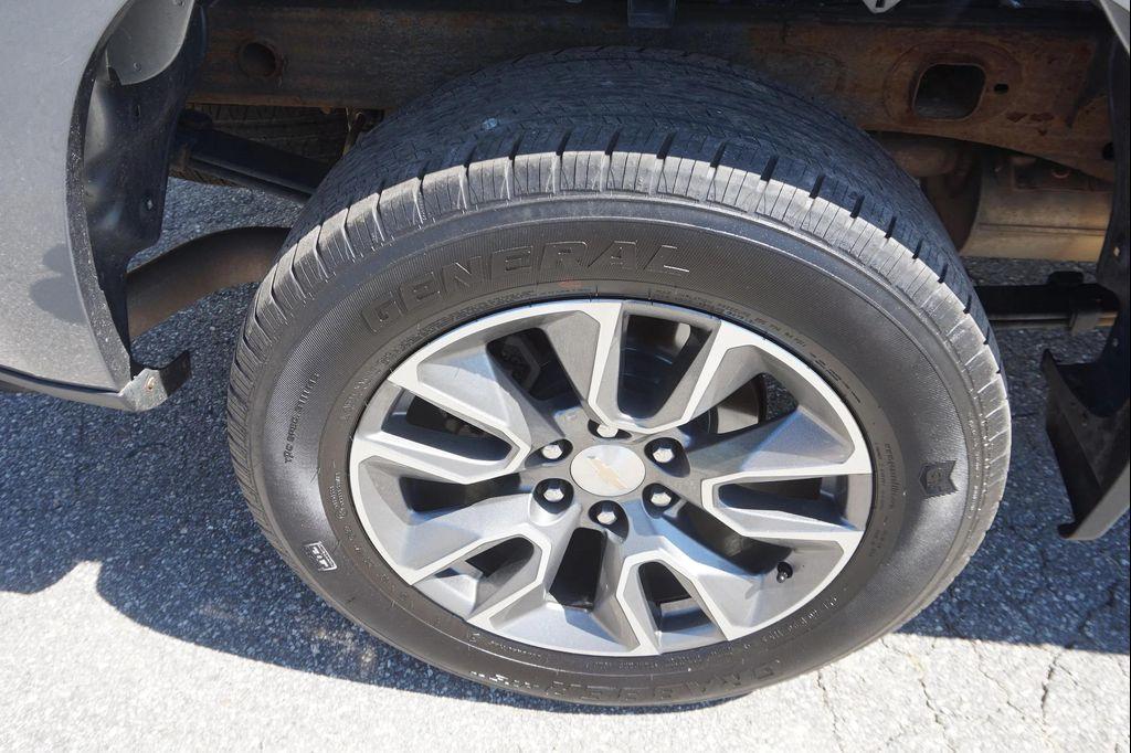 used 2022 Chevrolet Silverado 1500 car, priced at $31,994
