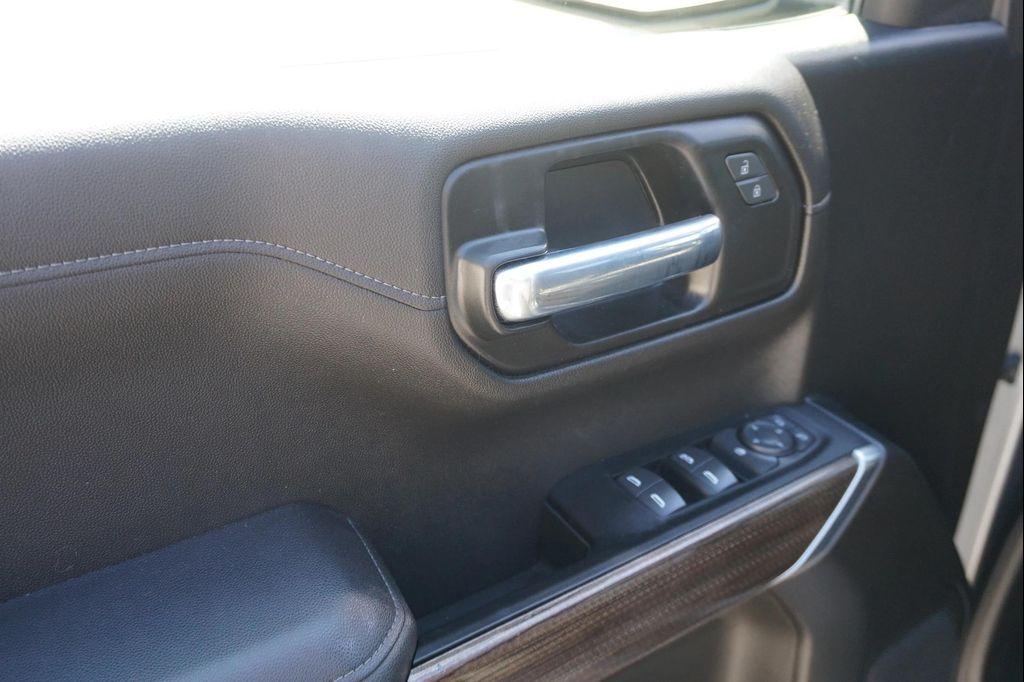 used 2022 Chevrolet Silverado 1500 car, priced at $31,994
