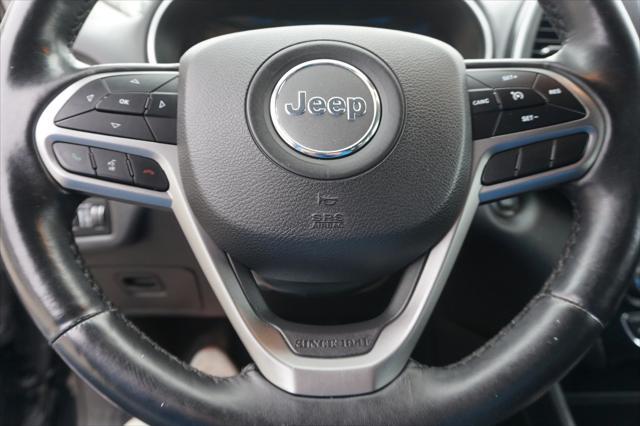 used 2019 Jeep Cherokee car, priced at $16,988