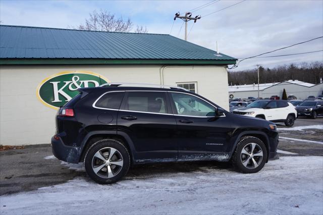 used 2019 Jeep Cherokee car, priced at $15,422