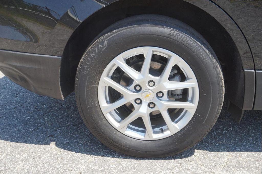 used 2022 Chevrolet Equinox car, priced at $19,422
