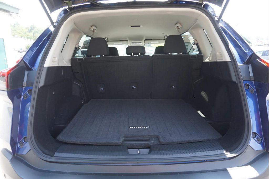 used 2022 Nissan Rogue car, priced at $23,362