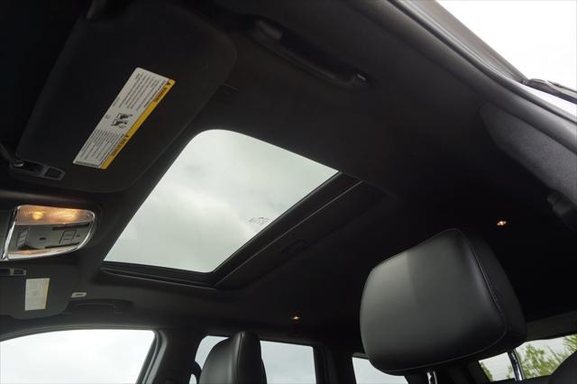 used 2021 Jeep Grand Cherokee car, priced at $27,498