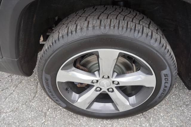 used 2021 Jeep Grand Cherokee L car, priced at $29,844