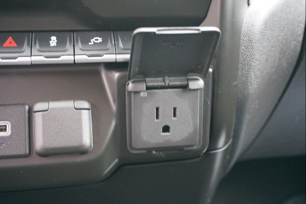 used 2021 Chevrolet Silverado 1500 car, priced at $30,922