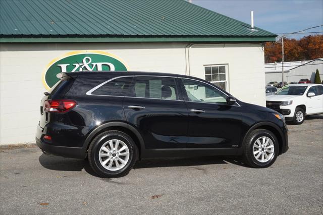 used 2019 Kia Sorento car, priced at $16,488