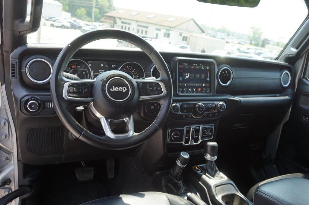 used 2018 Jeep Wrangler Unlimited car, priced at $27,118