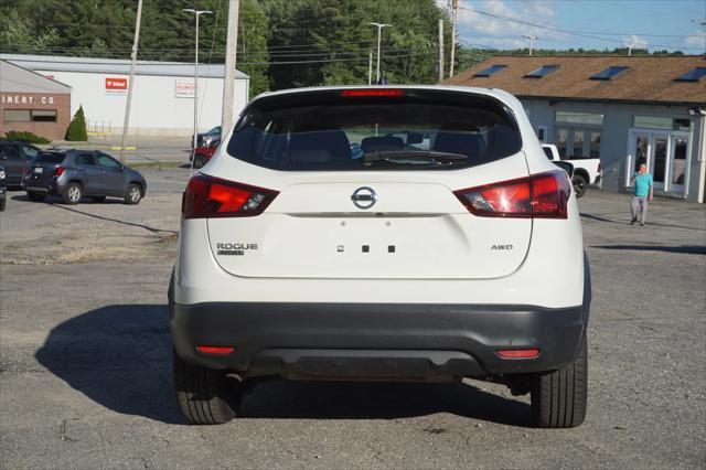 used 2019 Nissan Rogue Sport car, priced at $14,980