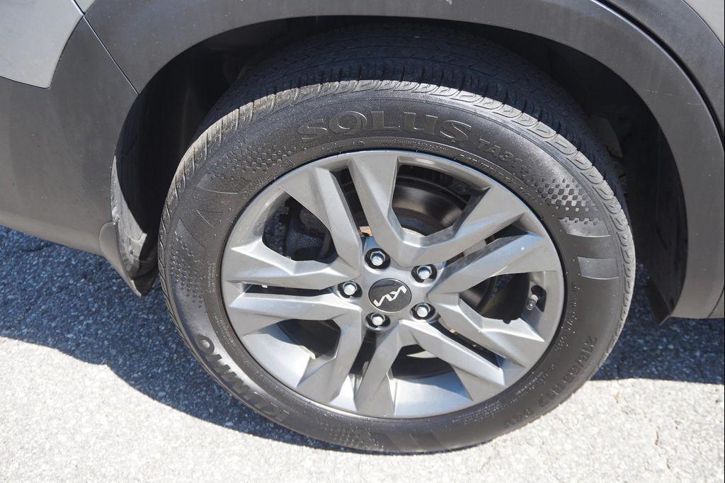 used 2023 Kia Seltos car, priced at $19,990
