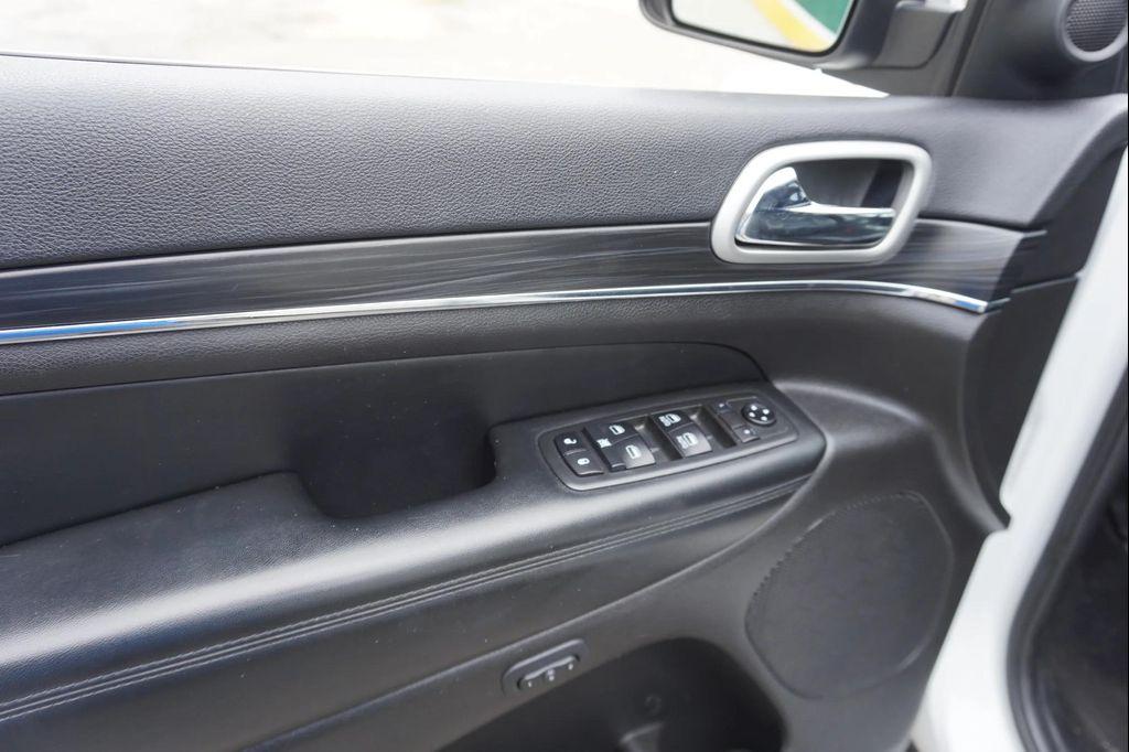 used 2019 Jeep Grand Cherokee car, priced at $20,690
