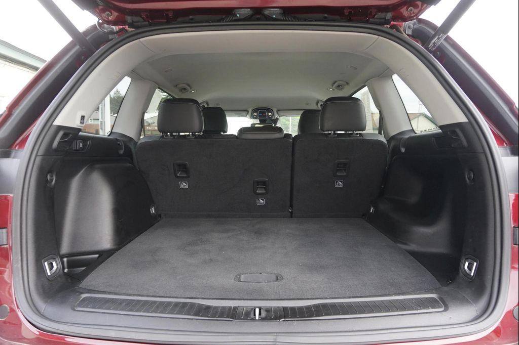 used 2023 Jeep Grand Cherokee car, priced at $29,722