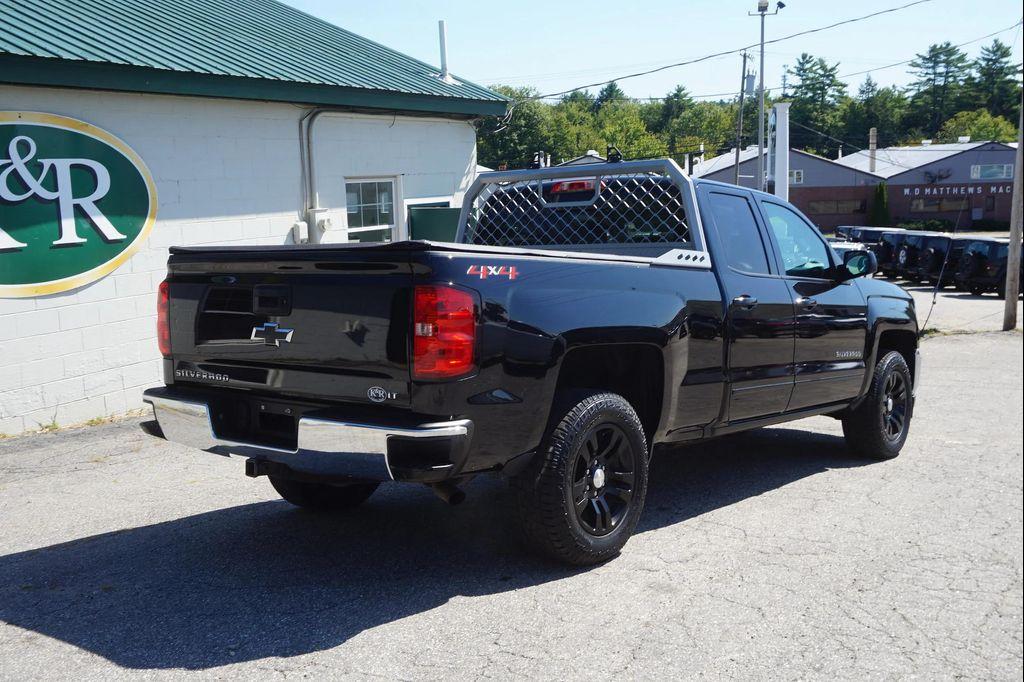 used 2018 Chevrolet Silverado 1500 car, priced at $29,617