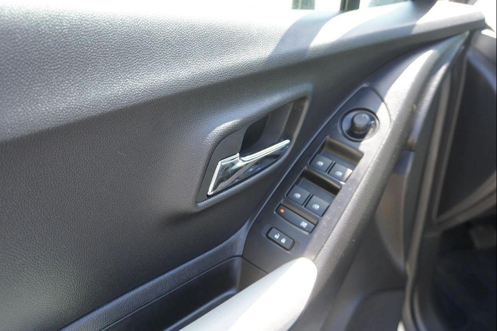 used 2022 Chevrolet Trax car, priced at $19,775