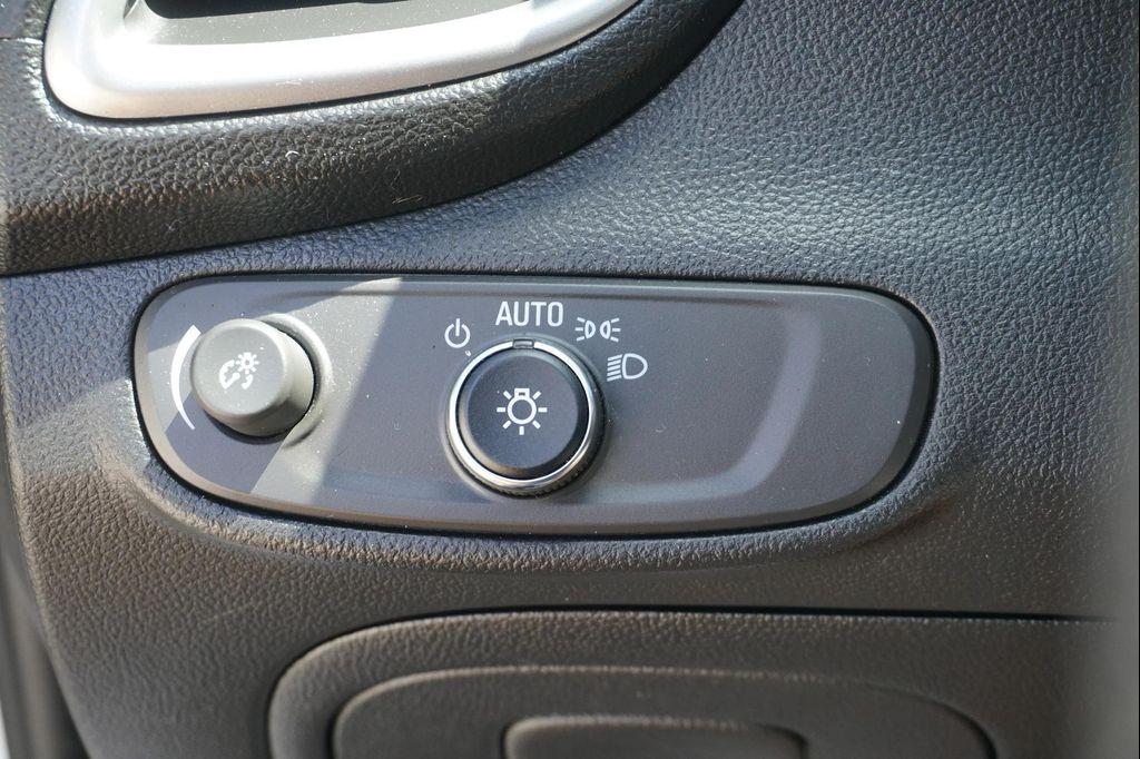 used 2022 Chevrolet Trax car, priced at $19,775