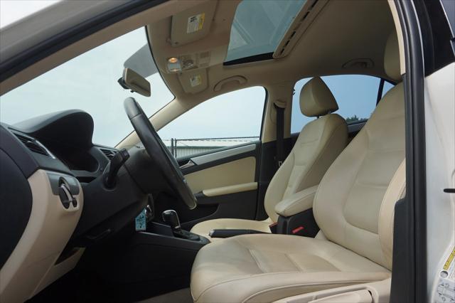 used 2013 Volkswagen Jetta car