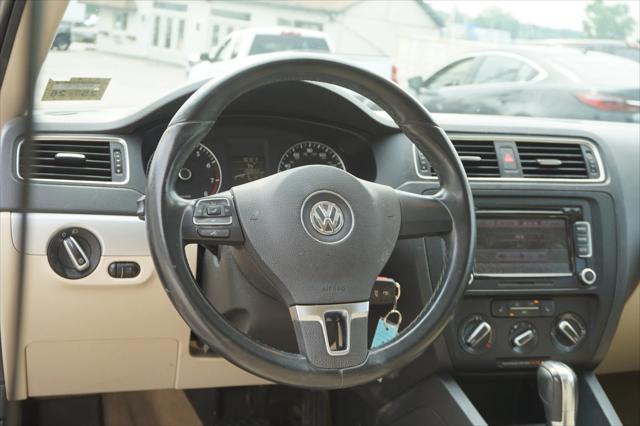 used 2013 Volkswagen Jetta car