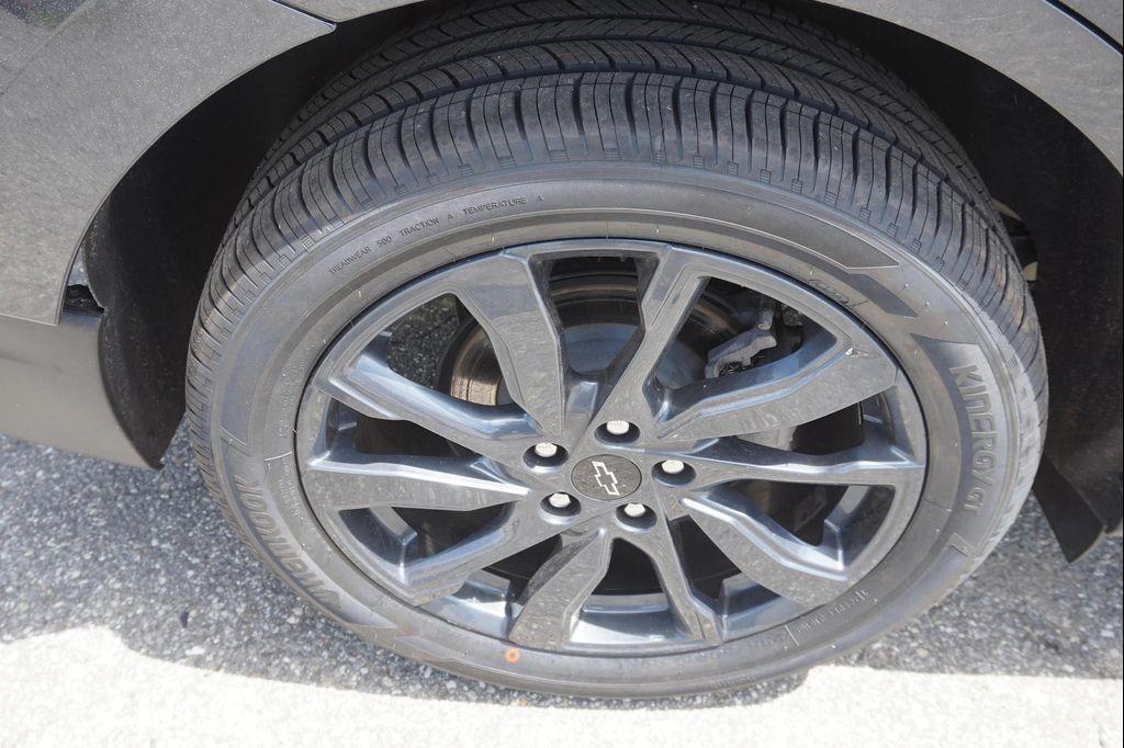 used 2022 Chevrolet Equinox car, priced at $26,613