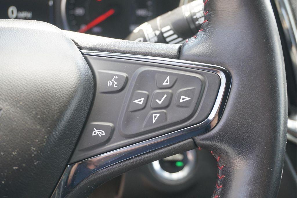 used 2022 Chevrolet Equinox car, priced at $26,613