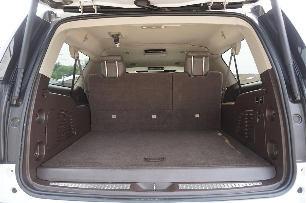 used 2019 GMC Yukon XL car, priced at $39,388