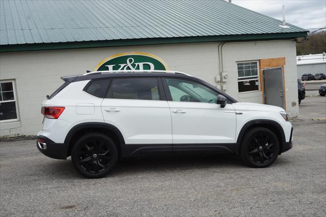 used 2023 Volkswagen Taos car