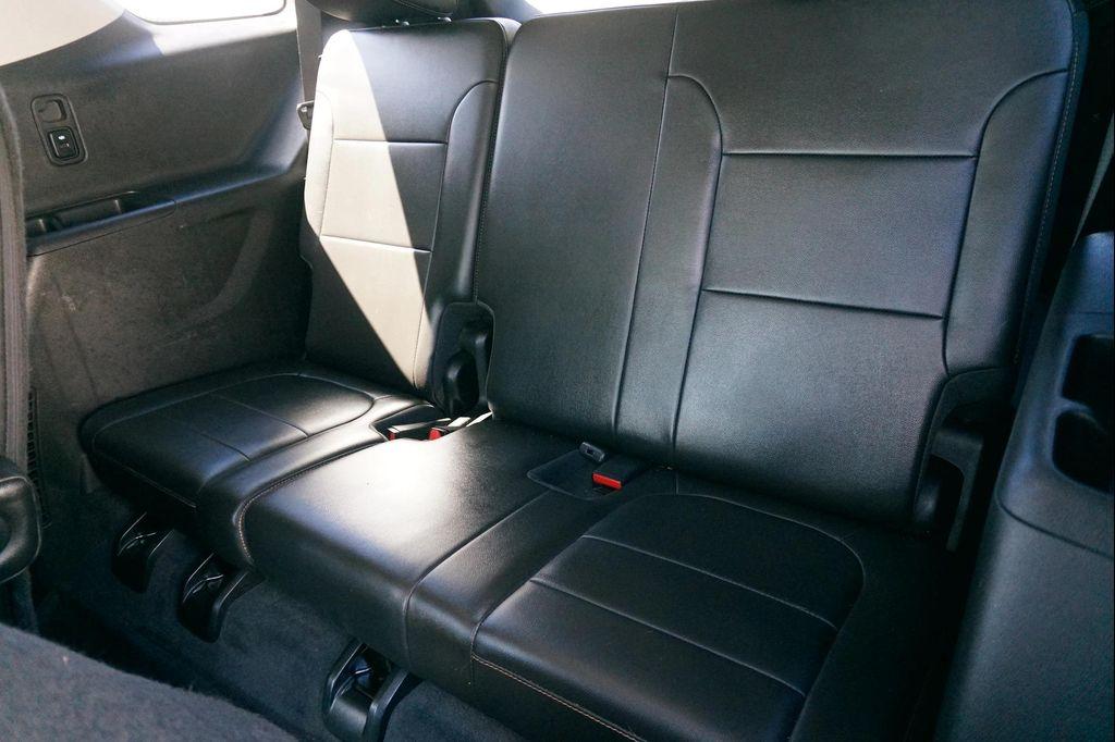 used 2021 Chevrolet Traverse car, priced at $26,415