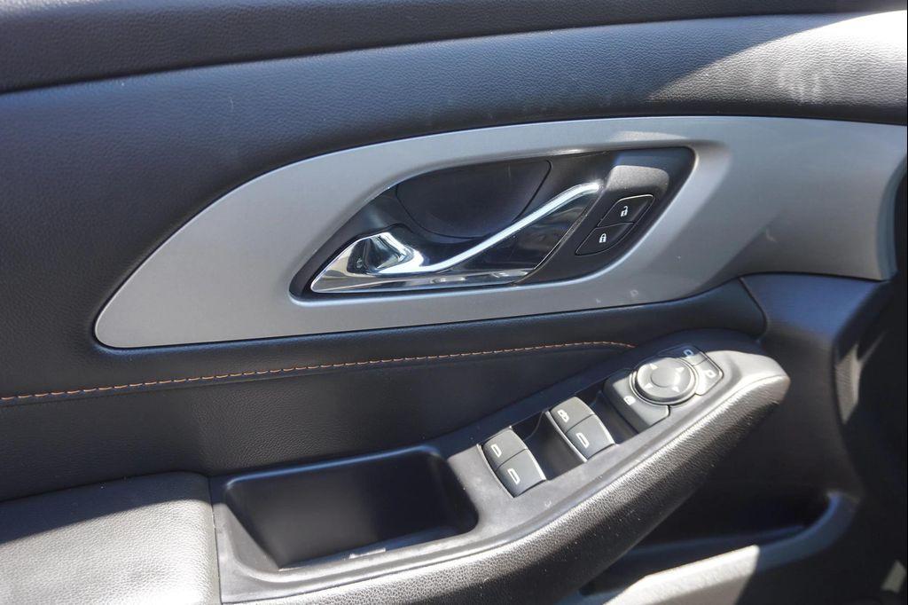 used 2021 Chevrolet Traverse car, priced at $26,415