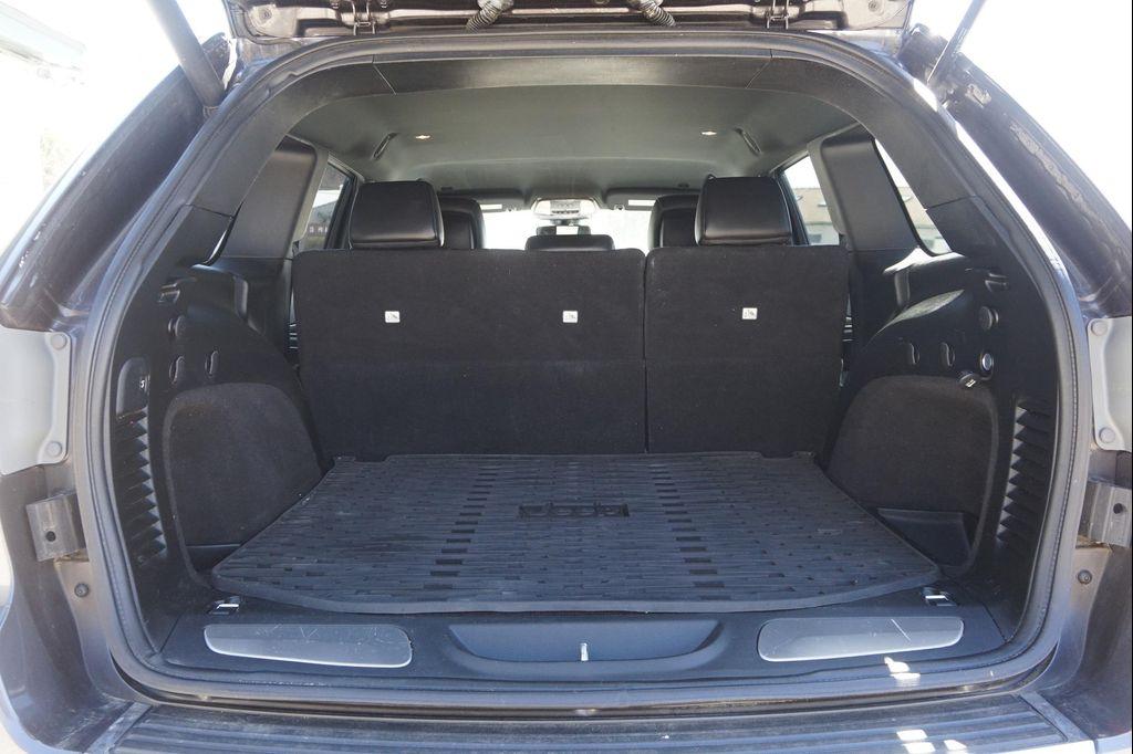 used 2019 Jeep Grand Cherokee car, priced at $19,244