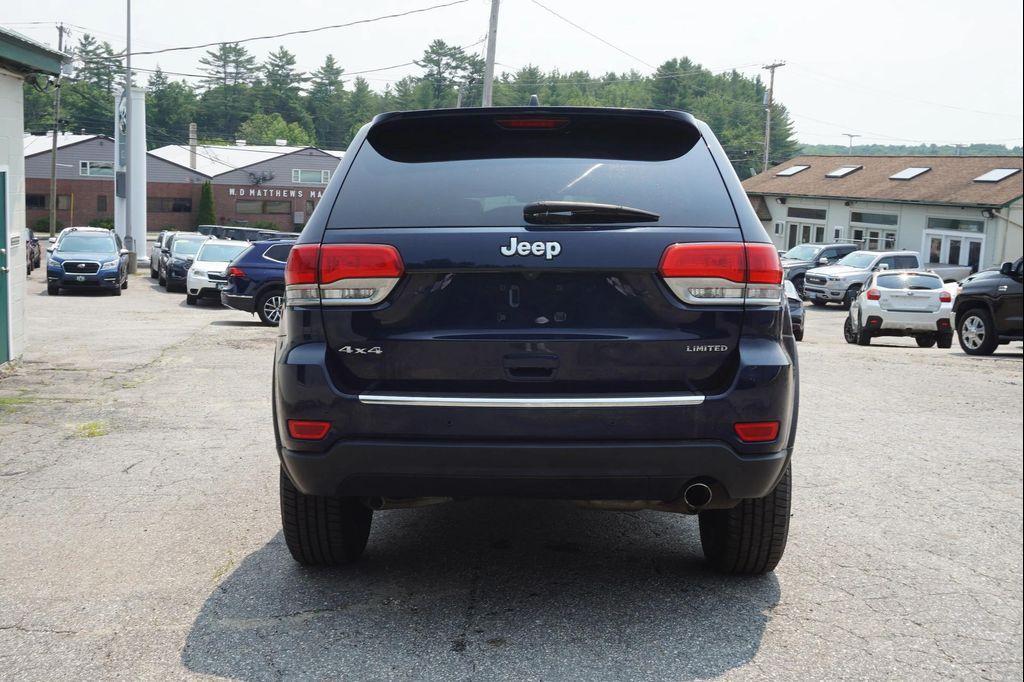 used 2018 Jeep Grand Cherokee car, priced at $19,227