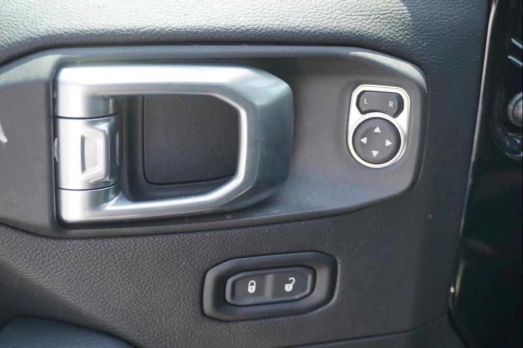 used 2023 Jeep Gladiator car, priced at $42,844