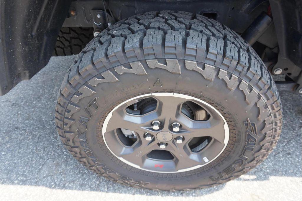 used 2023 Jeep Gladiator car, priced at $42,844