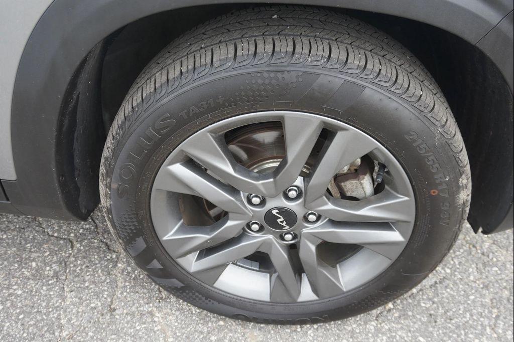 used 2023 Kia Seltos car, priced at $18,862