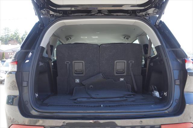used 2021 Jeep Grand Cherokee L car, priced at $33,722
